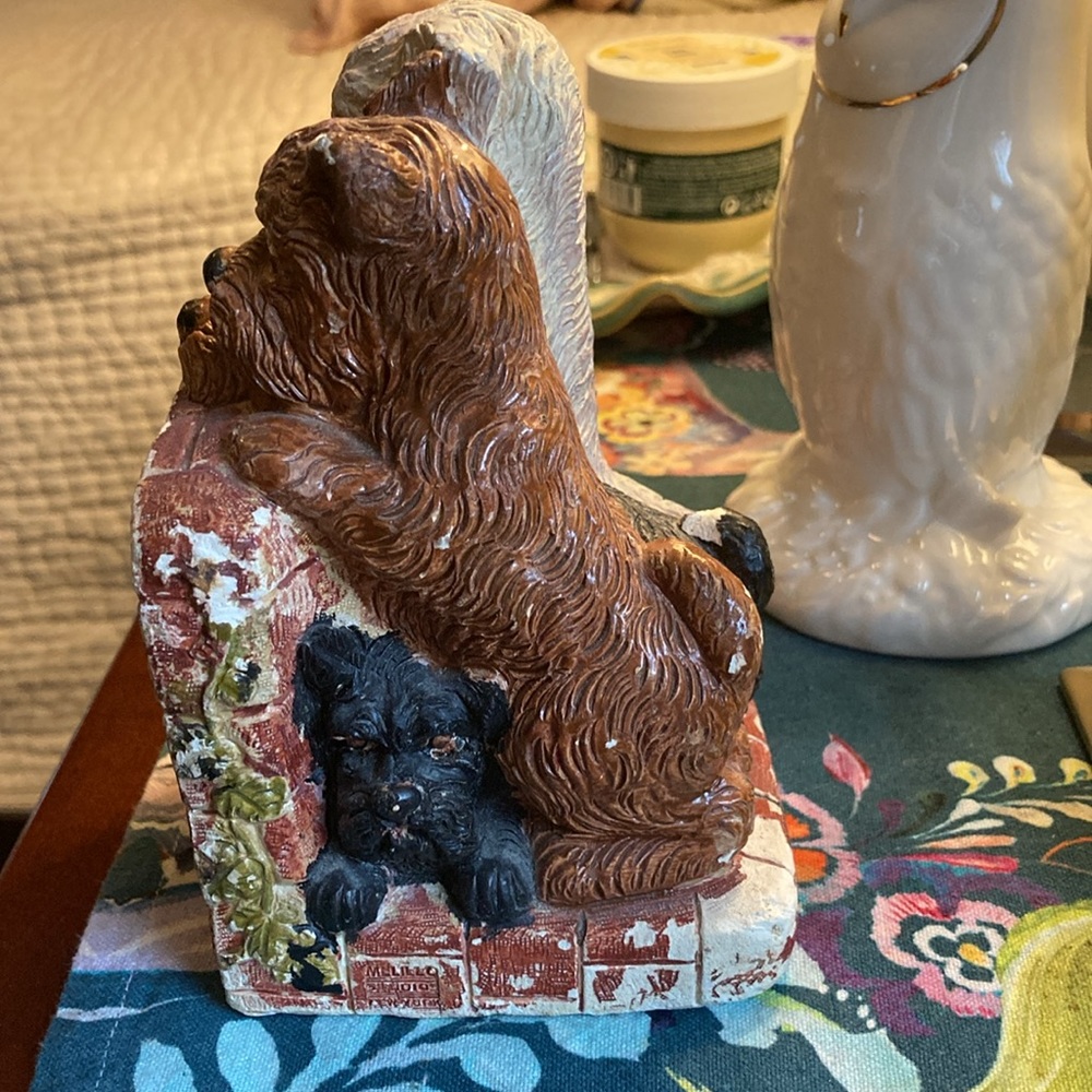 Adorable authentic chalk doggies bookend, one only. See pic for wear, so cute❤️! - Picture 2 of 6
